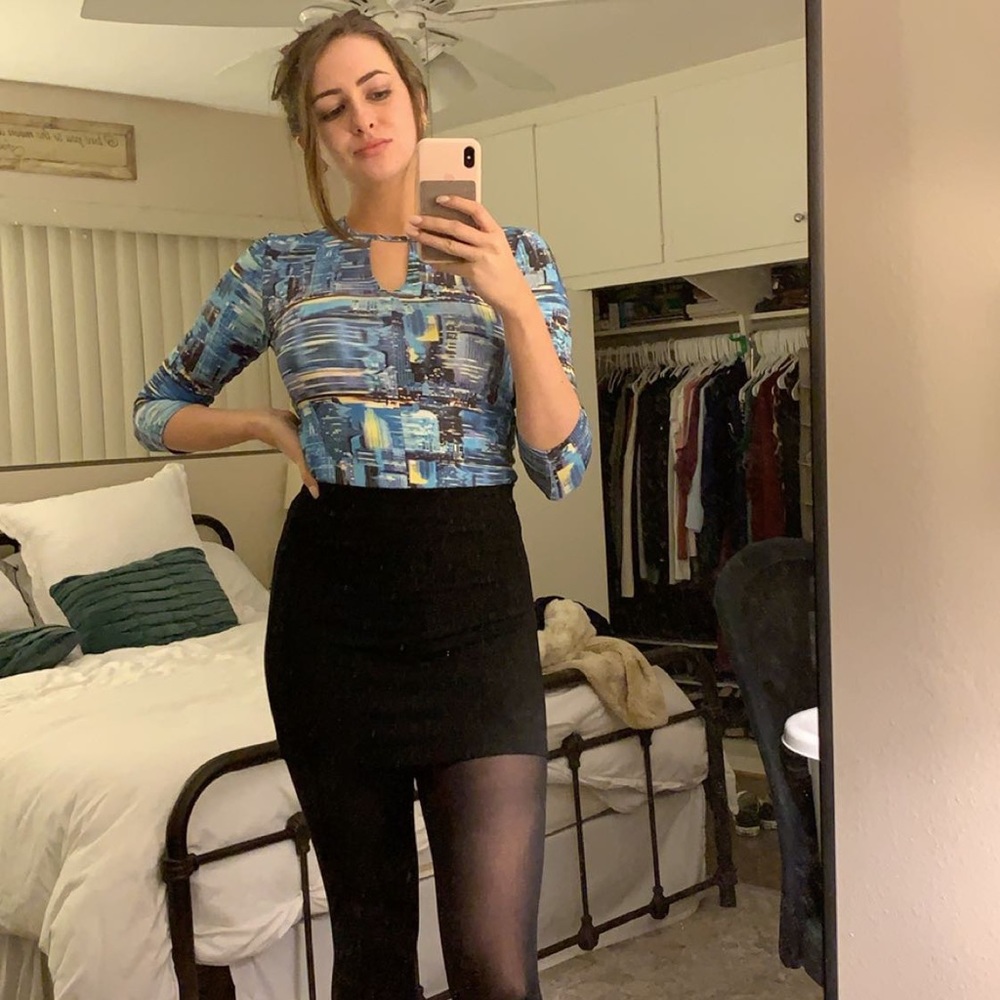 VINTAGE BLUE CITYSCAPE TOP